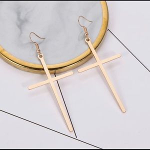 Cross Earring’s